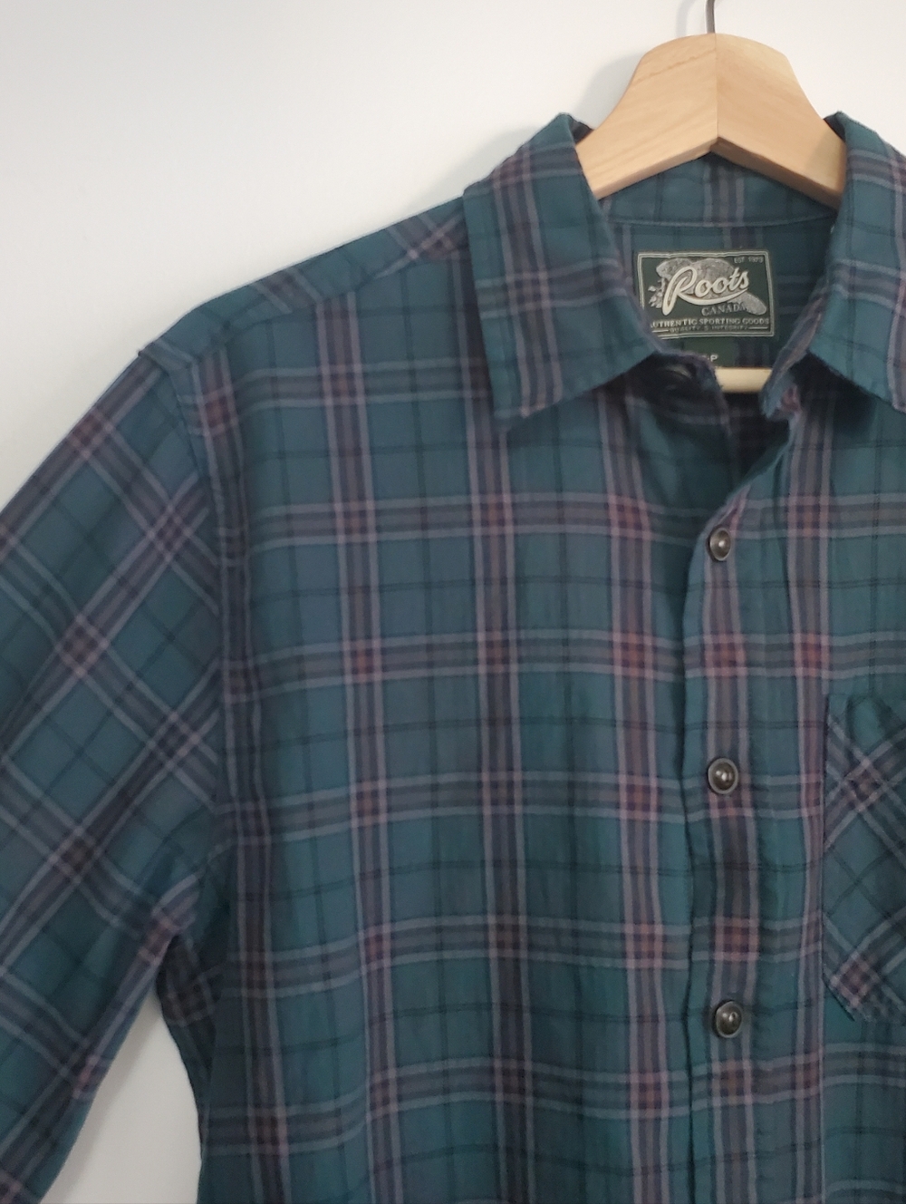 Vintage roots Canada Men's Small Plaid Top Button Collar Long Sleeve shirt Green